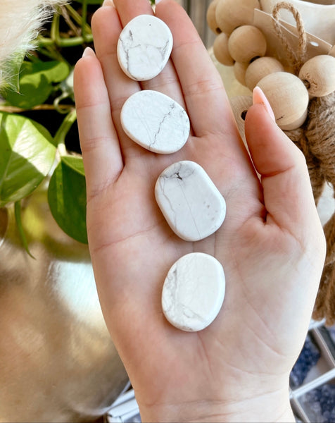 Anxiety Removing  x Calming | Petite Howlite Palm Stone