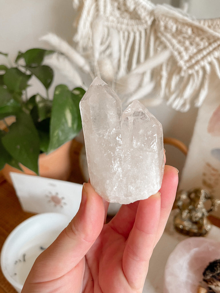 Soulmate Manifestation x Clarity | Clear Quartz Double Point